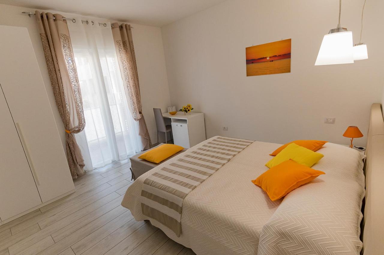 Bed and Breakfast Pineta Del Mare Alba Adriatica Exterior foto