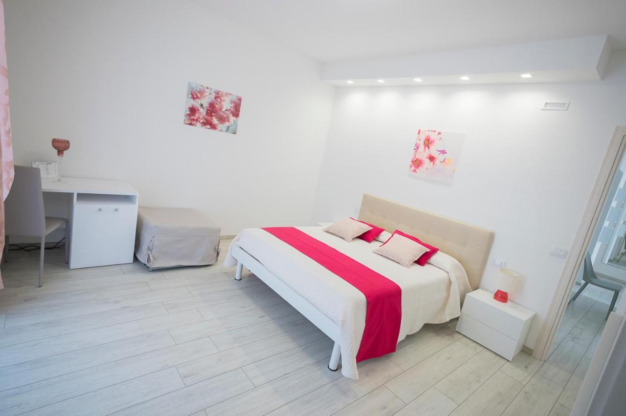 Bed and Breakfast Pineta Del Mare Alba Adriatica Exterior foto