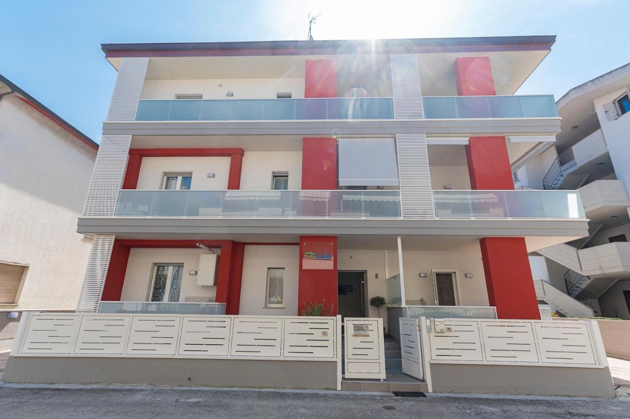 Bed and Breakfast Pineta Del Mare Alba Adriatica Exterior foto